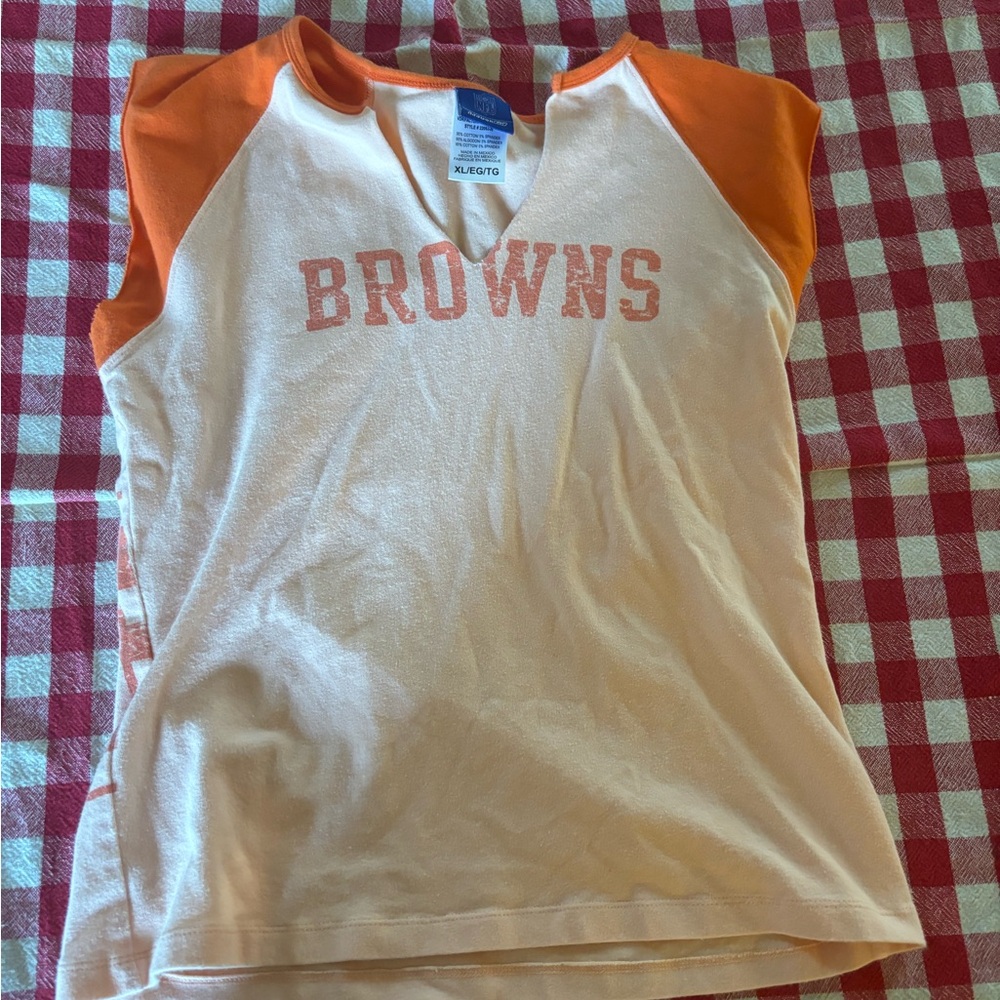 Women’s Cleveland Browns Reebok t-shirt